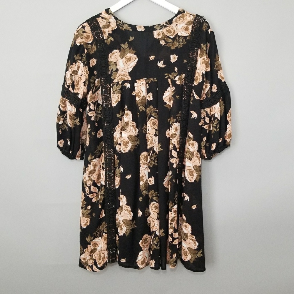 Kings Road Black Pink Floral Crochet Gypsy Dress